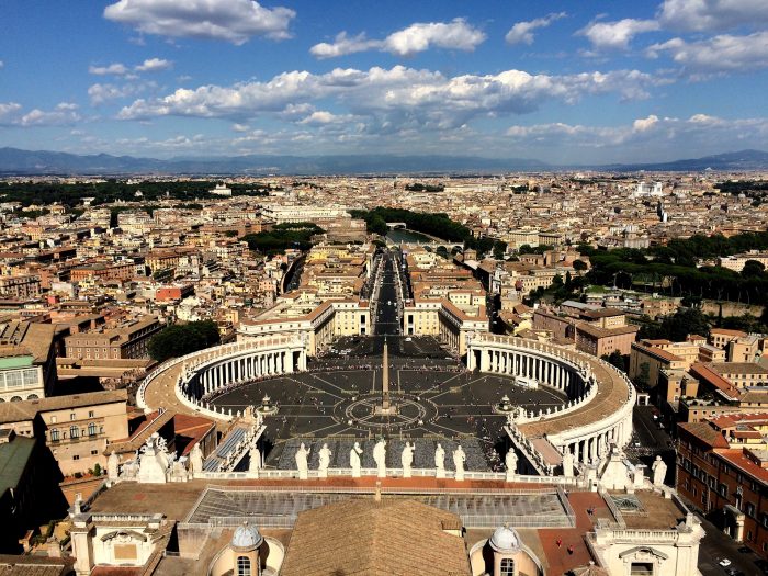 vatican-1265929_1920