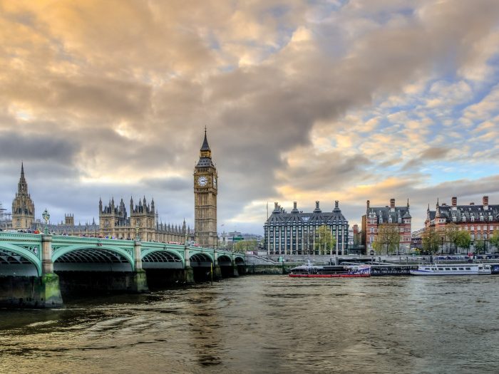 london-1335477_1920