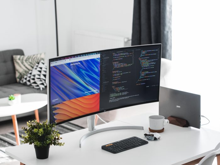 alexandru-acea--WBYxmW4yuw-unsplash