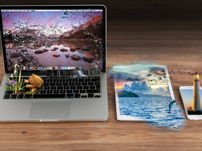 background-3048816_1920