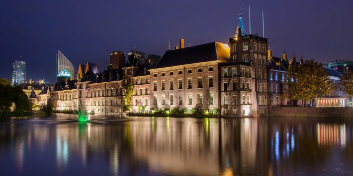 binnenhof-1453078_1920