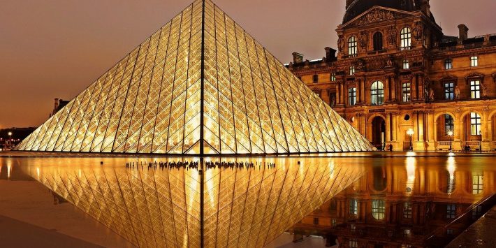 louvre-102840_1280