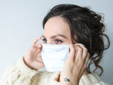 woman-wearing-face-mask-3873196