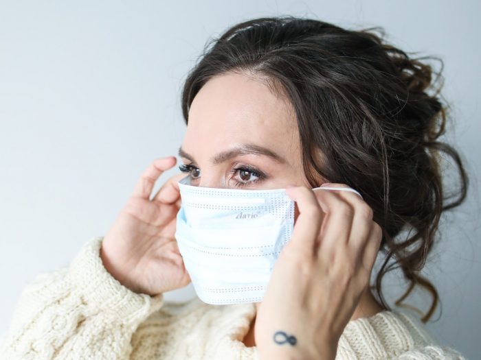 woman-wearing-face-mask-3873196