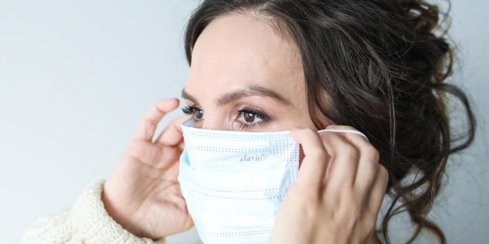 woman-wearing-face-mask-3873196