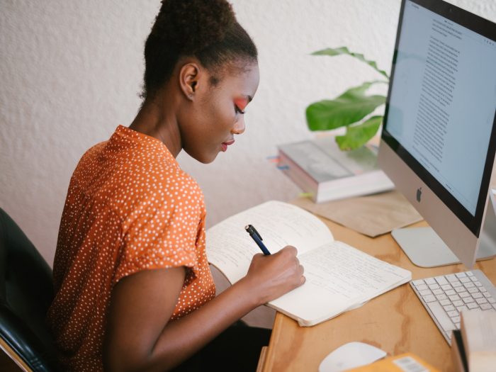 woman-in-front-of-her-computer-3059745