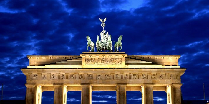 brandenburg-gate-417890_1920